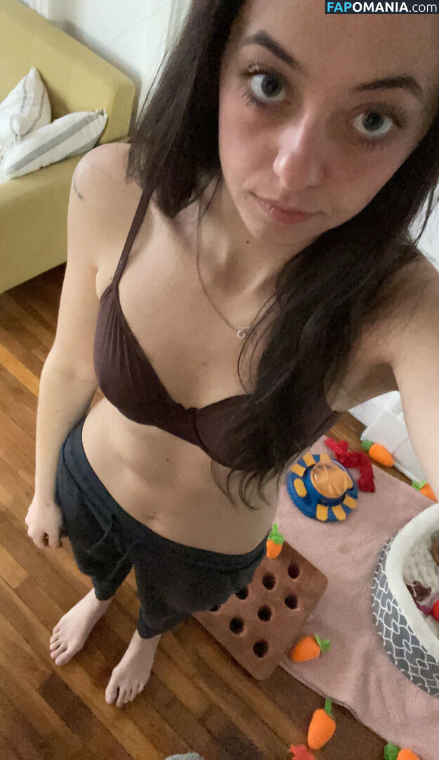 Olivia Tiedemann Nu Foto vazada #1