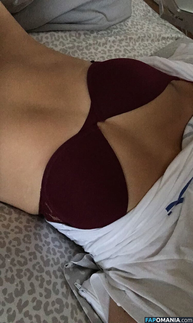 Olivia Tiedemann Nu Foto vazada #8