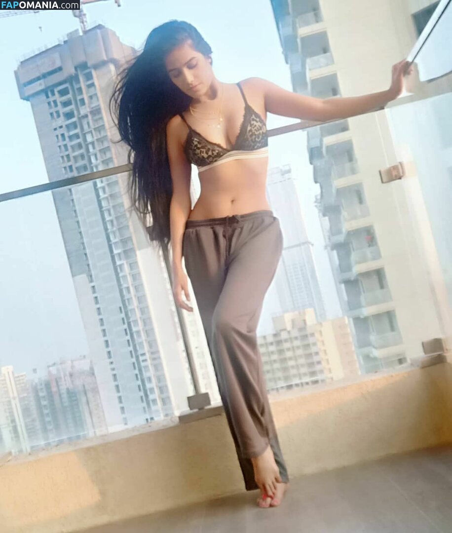 Poonam Pandey Nu Foto vazada #3