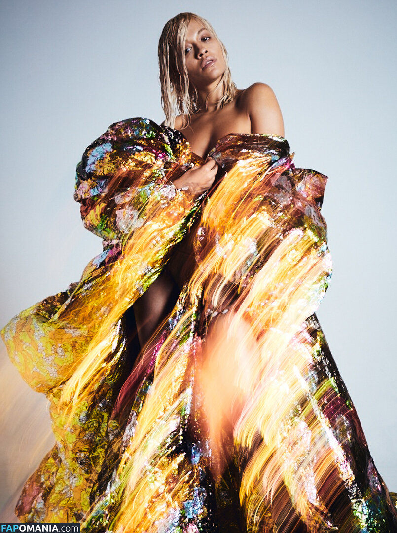Rita Ora Nu Foto vazada #74