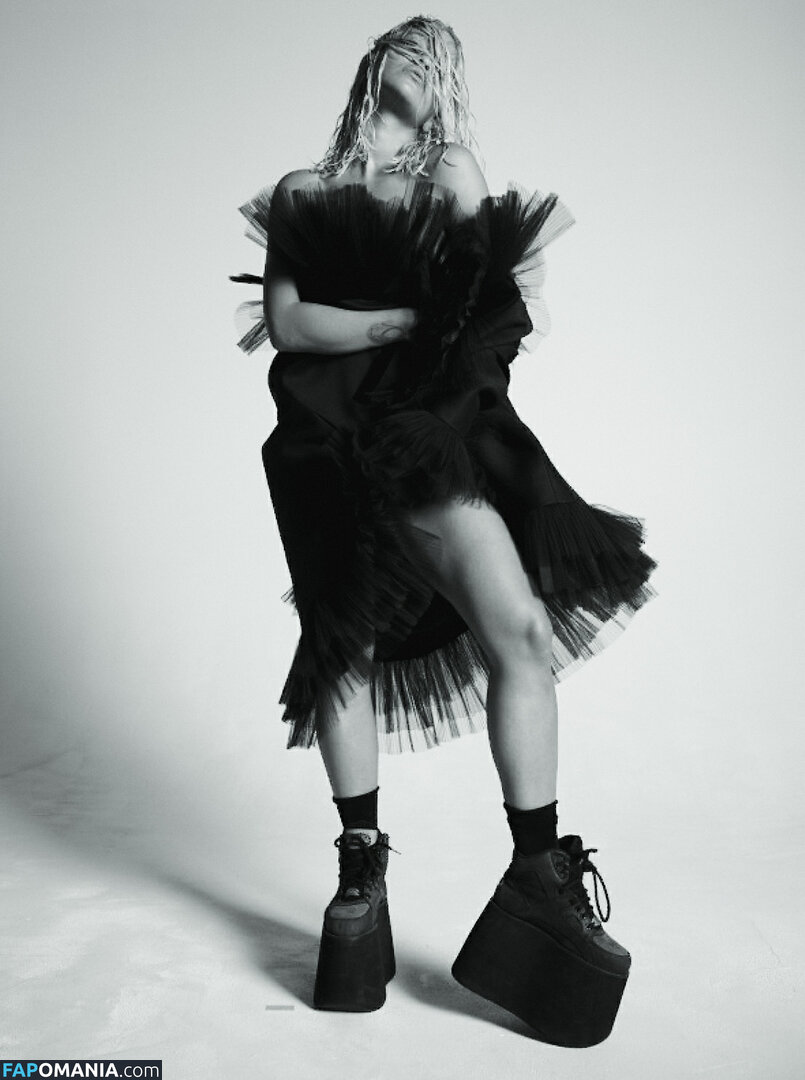 Rita Ora Nu Foto vazada #139