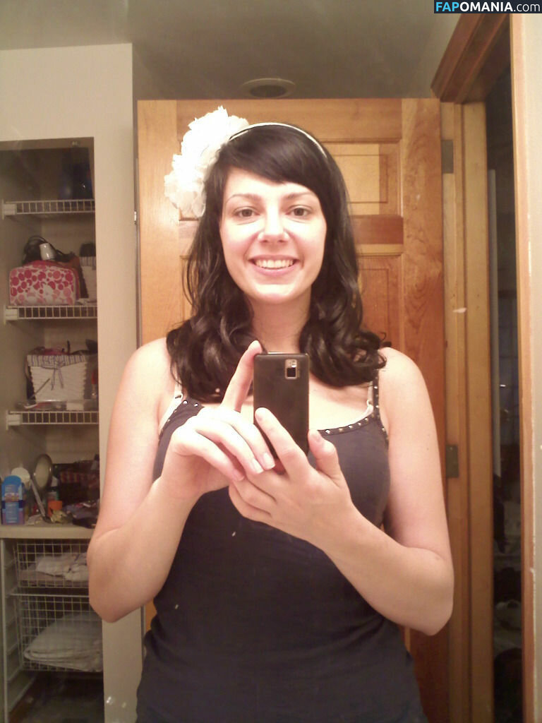 Sally Hager Nu Foto vazada #17