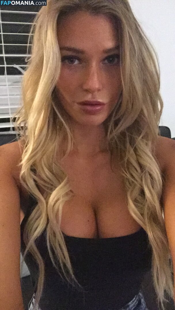 Samantha Hoopes Nu Foto vazada #151