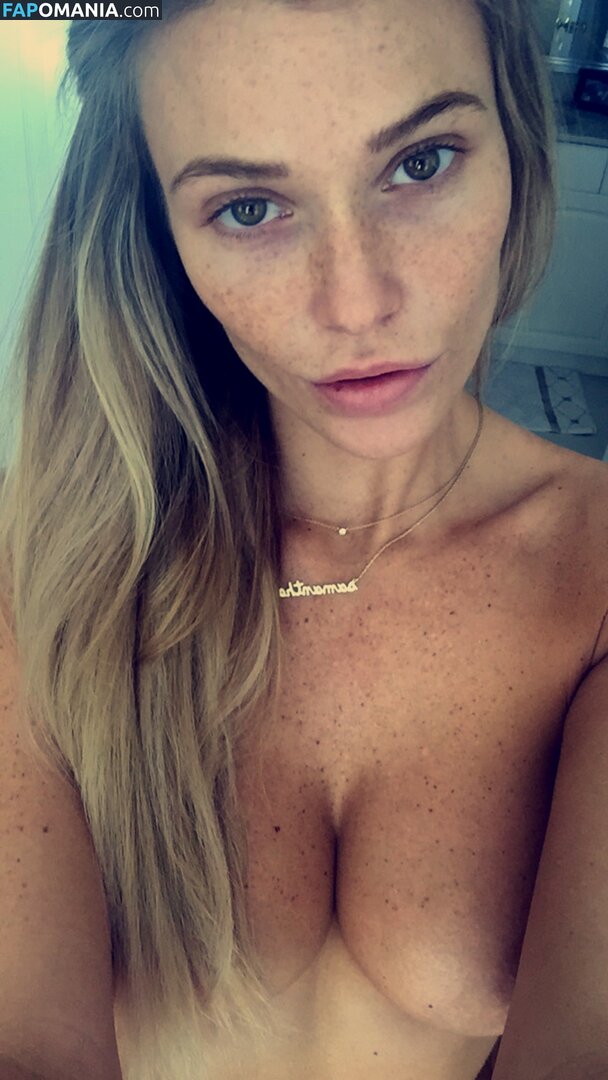 Samantha Hoopes Nu Foto vazada #183