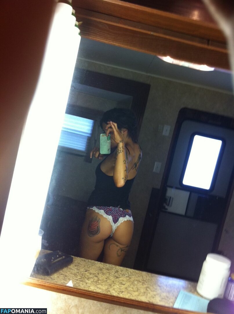 Sarah Sahi Nu Foto vazada #1