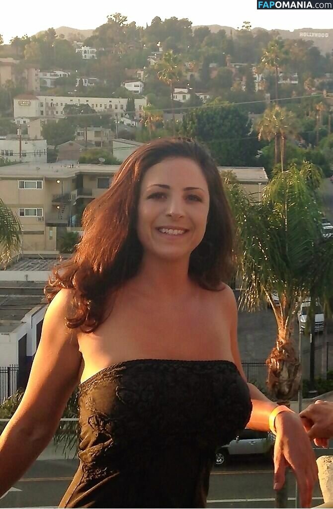 Serena Deeb Nu Foto vazada #15