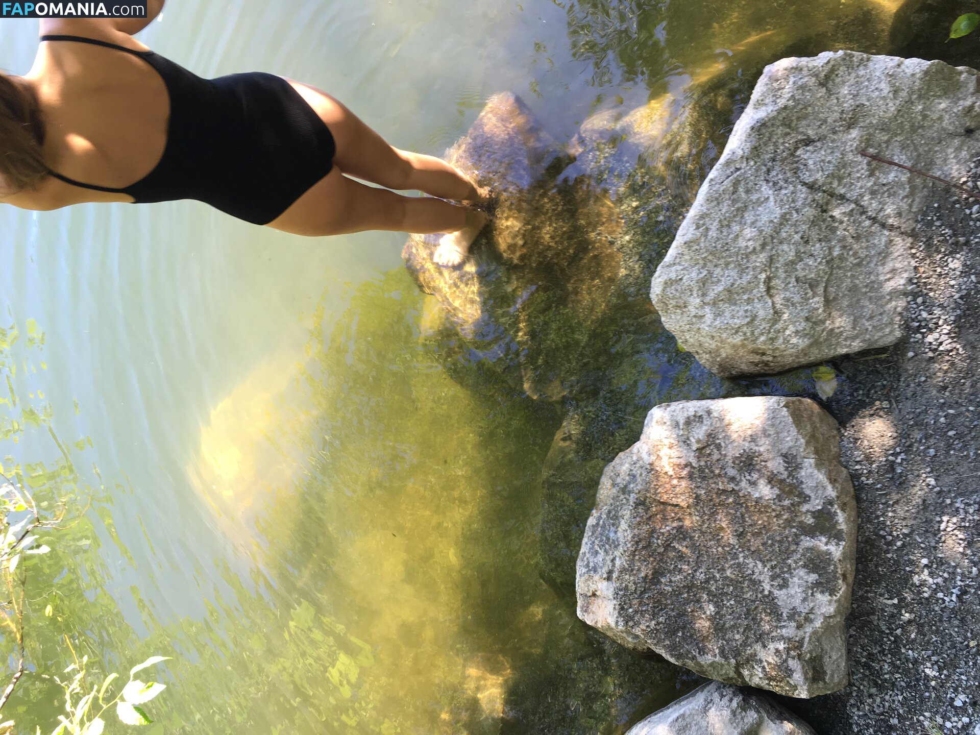 Serinda Swan Nu Foto vazada #85