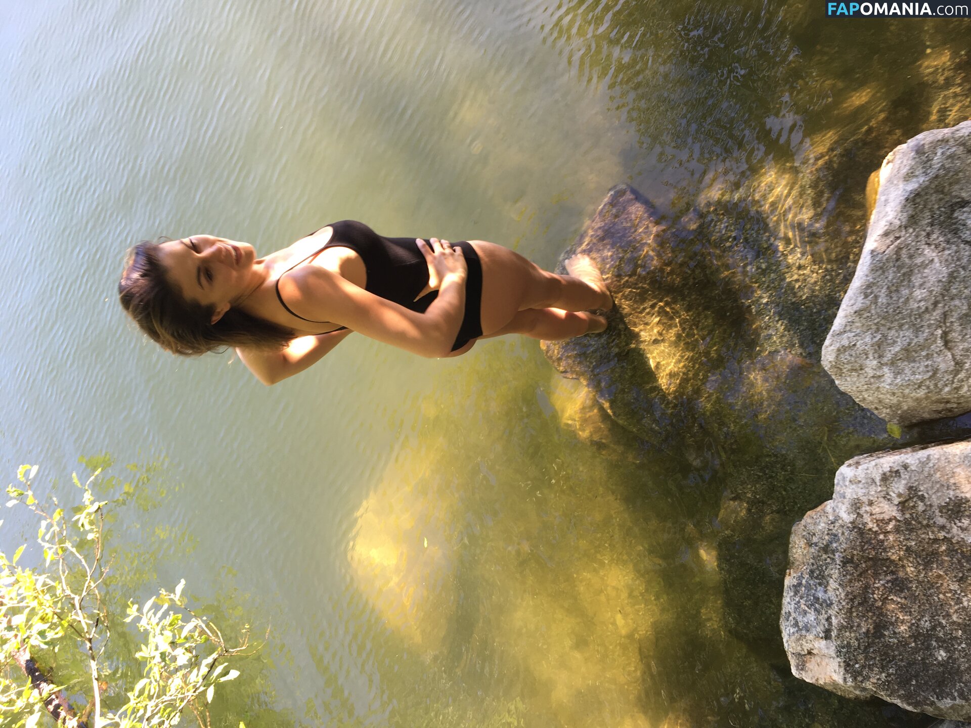 Serinda Swan Nu Foto vazada #93