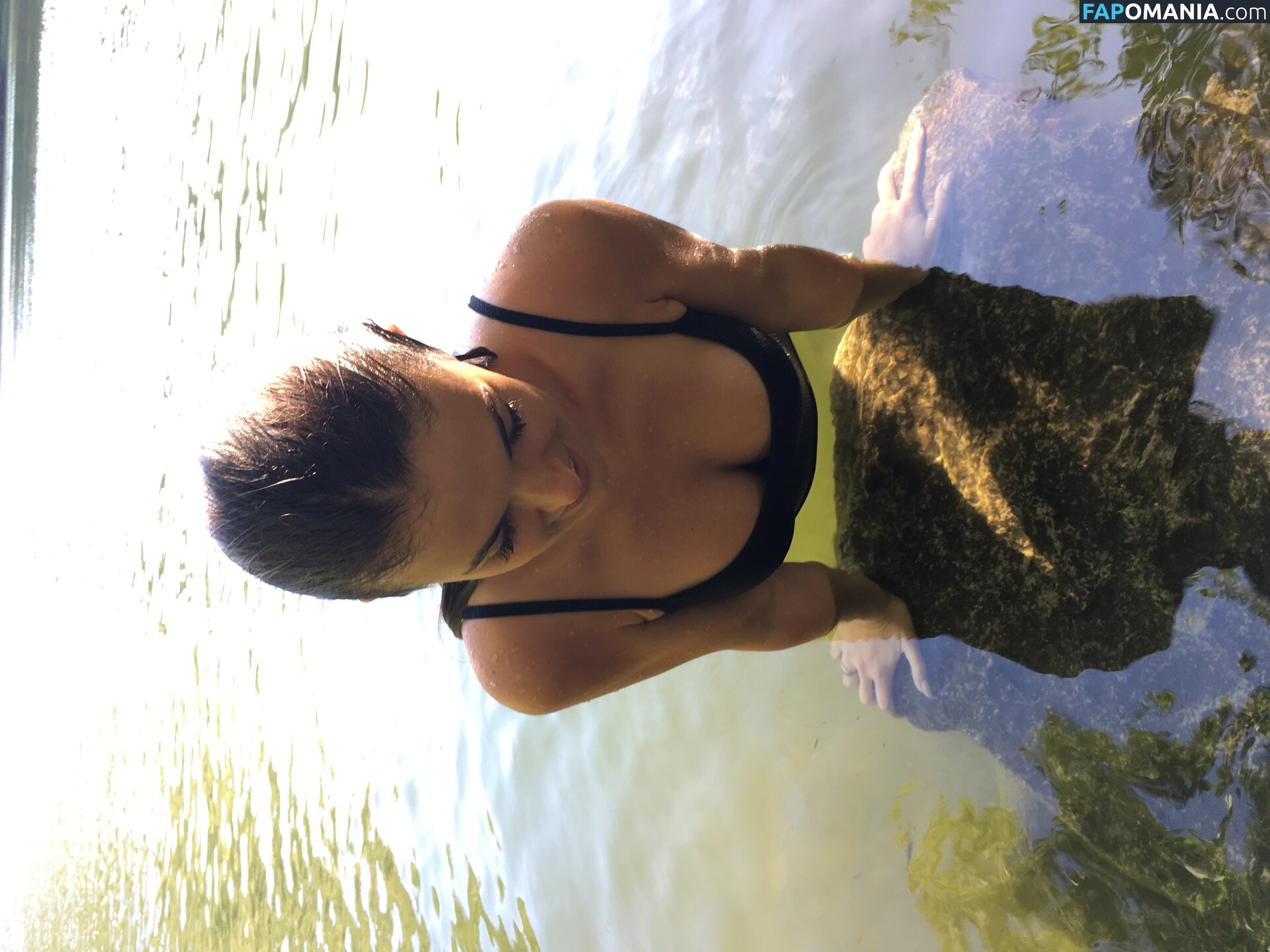 Serinda Swan Nu Foto vazada #101