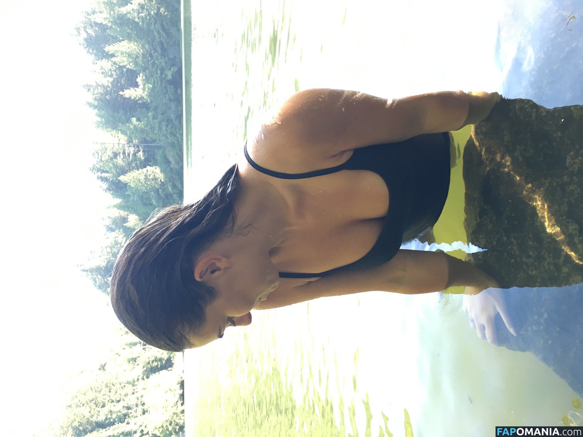 Serinda Swan Nu Foto vazada #108