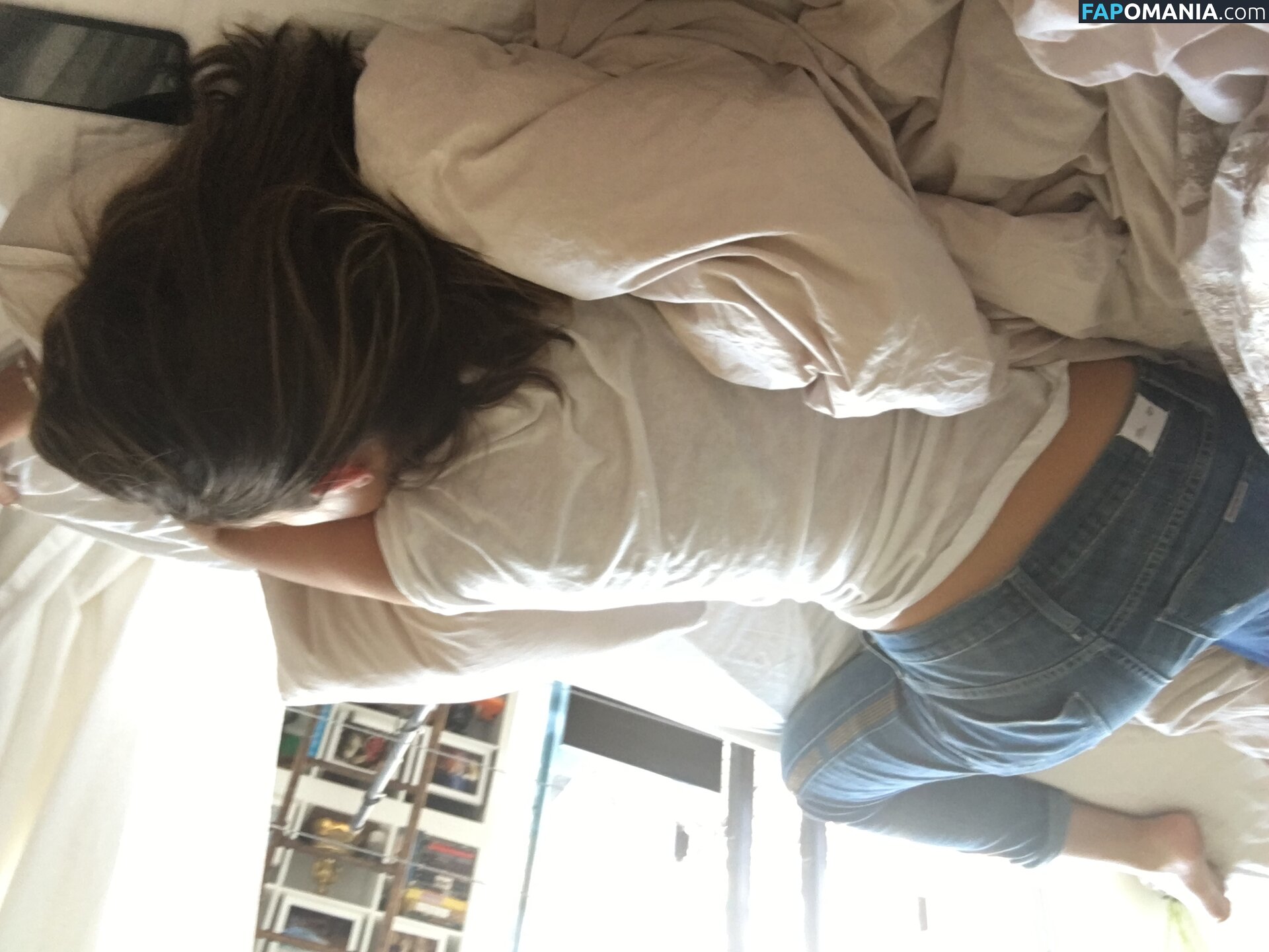 Serinda Swan Nu Foto vazada #165