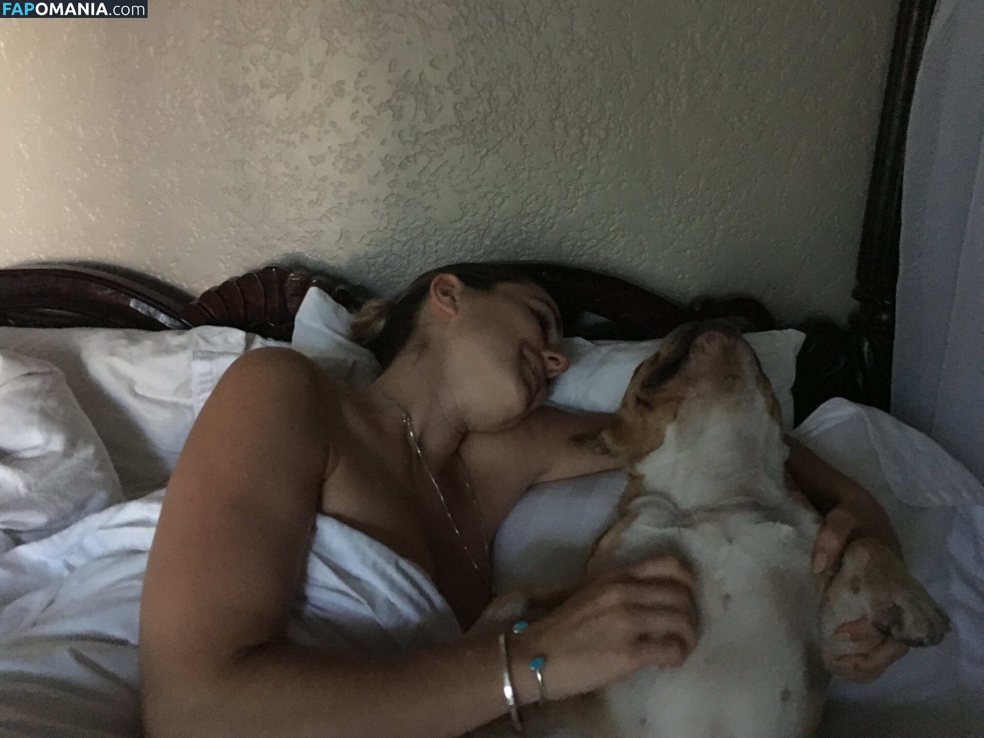 Serinda Swan Nu Foto vazada #171