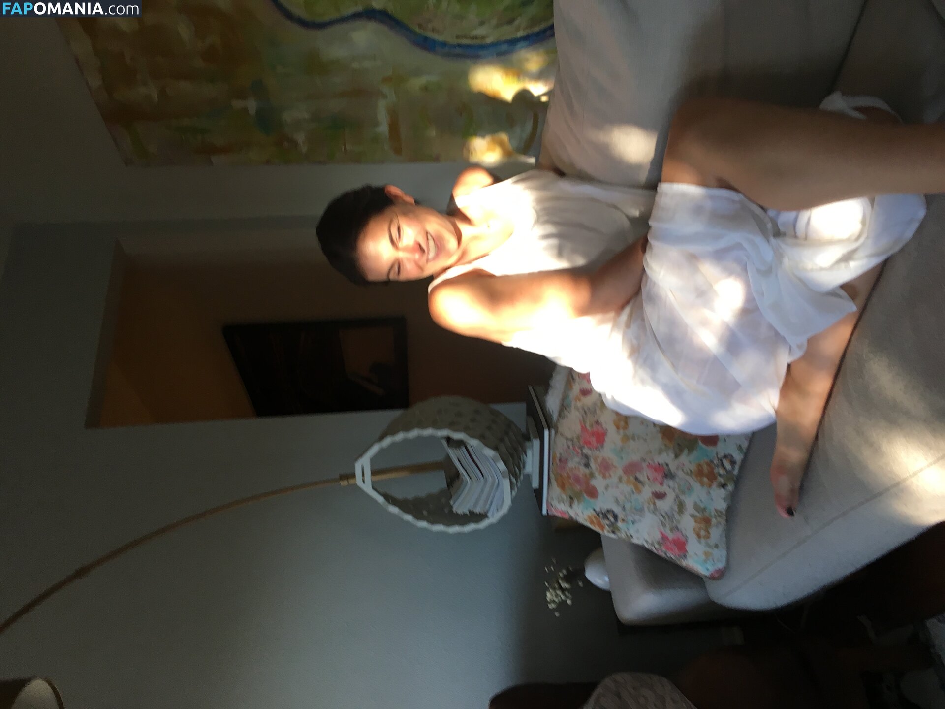 Serinda Swan Nu Foto vazada #206