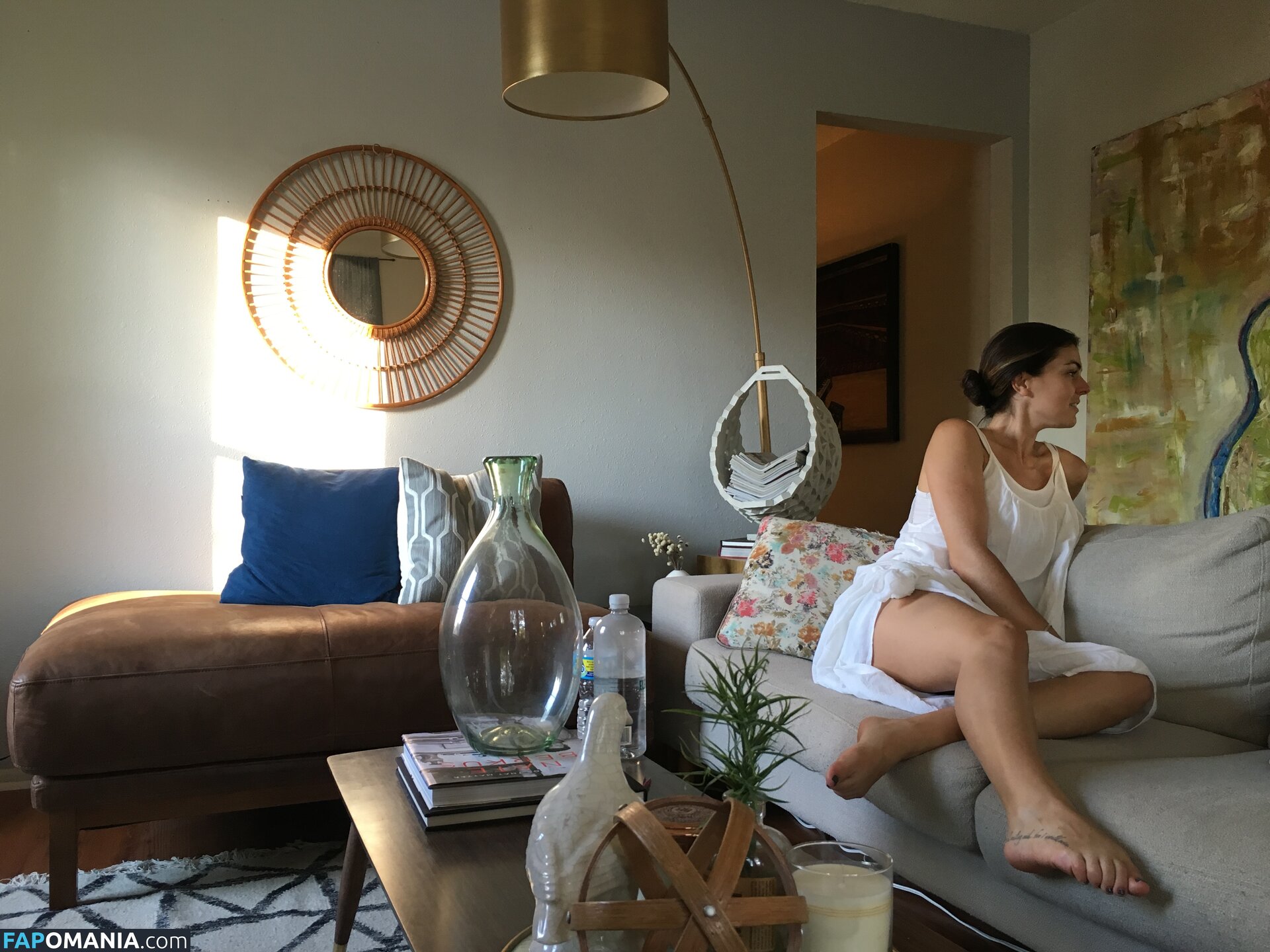 Serinda Swan Nu Foto vazada #214