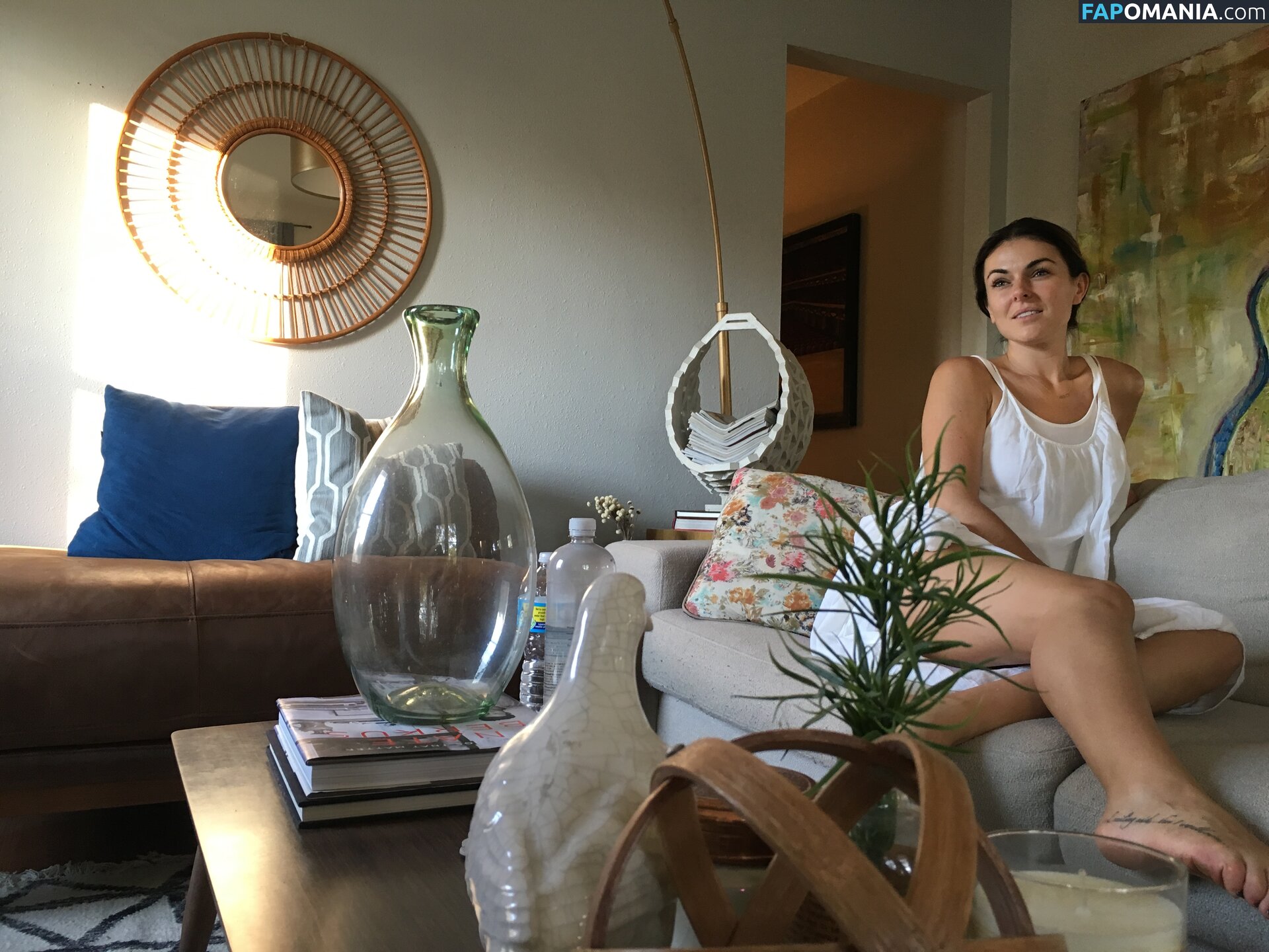 Serinda Swan Nu Foto vazada #224