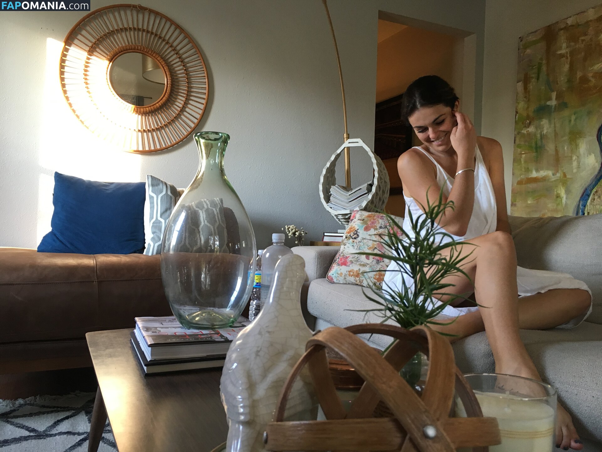 Serinda Swan Nu Foto vazada #230