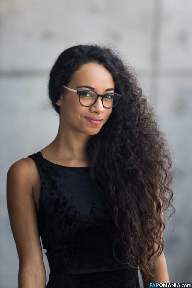 Shani Hamilton Nu Foto vazada #6