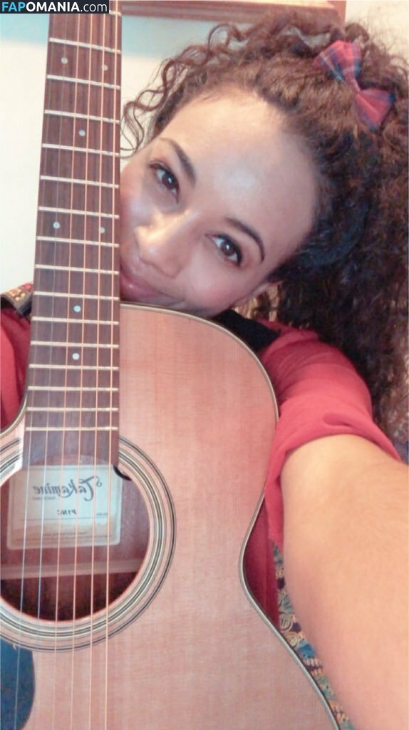 Shani Hamilton Nu Foto vazada #29