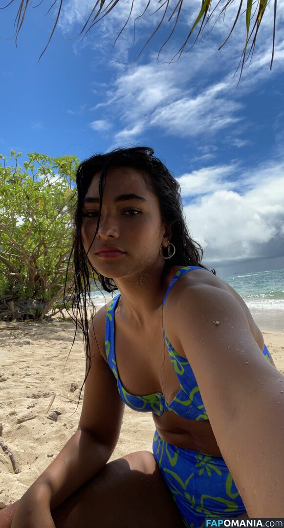 Sienna Mae Gomez / sienna_mae / siennamaegomez Nu OnlyFans  Foto vazada #437