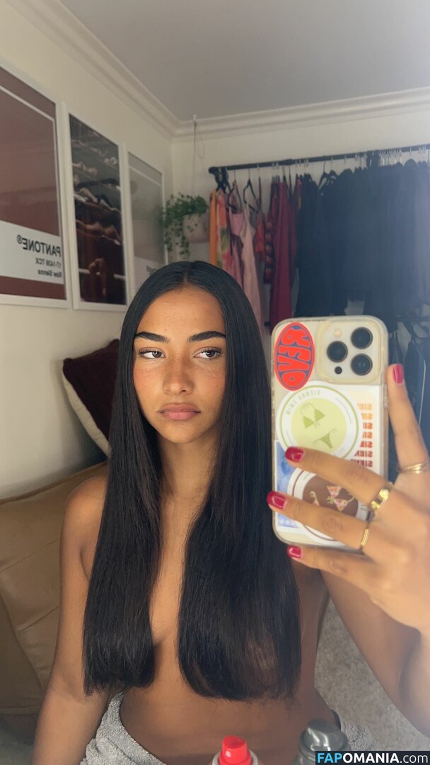 Sienna Mae Gomez / sienna_mae / siennamaegomez Nu OnlyFans  Foto vazada #511