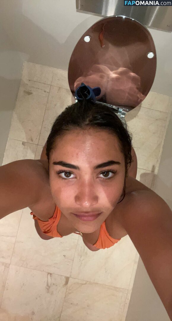 Sienna Mae Gomez / sienna_mae / siennamaegomez Nu OnlyFans  Foto vazada #651