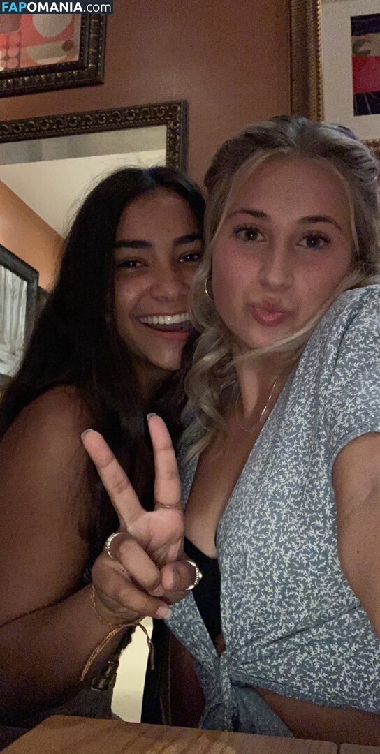 Sienna Mae Gomez / sienna_mae / siennamaegomez Nu OnlyFans  Foto vazada #783