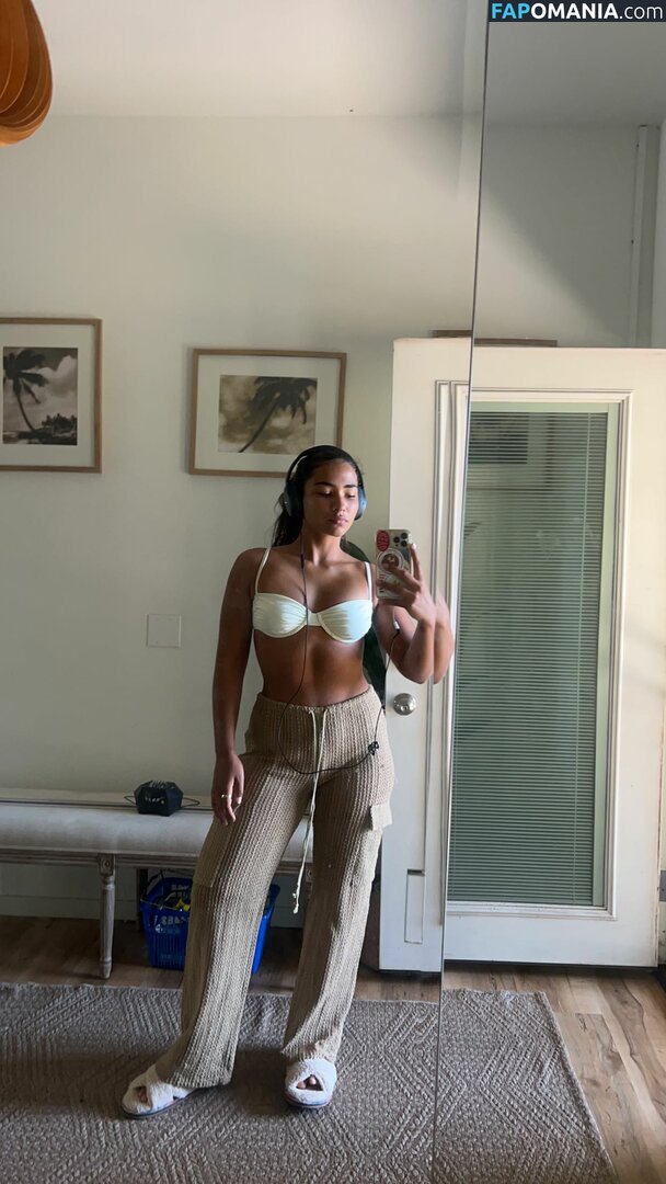 Sienna Mae Gomez / sienna_mae / siennamaegomez Nu OnlyFans  Foto vazada #875