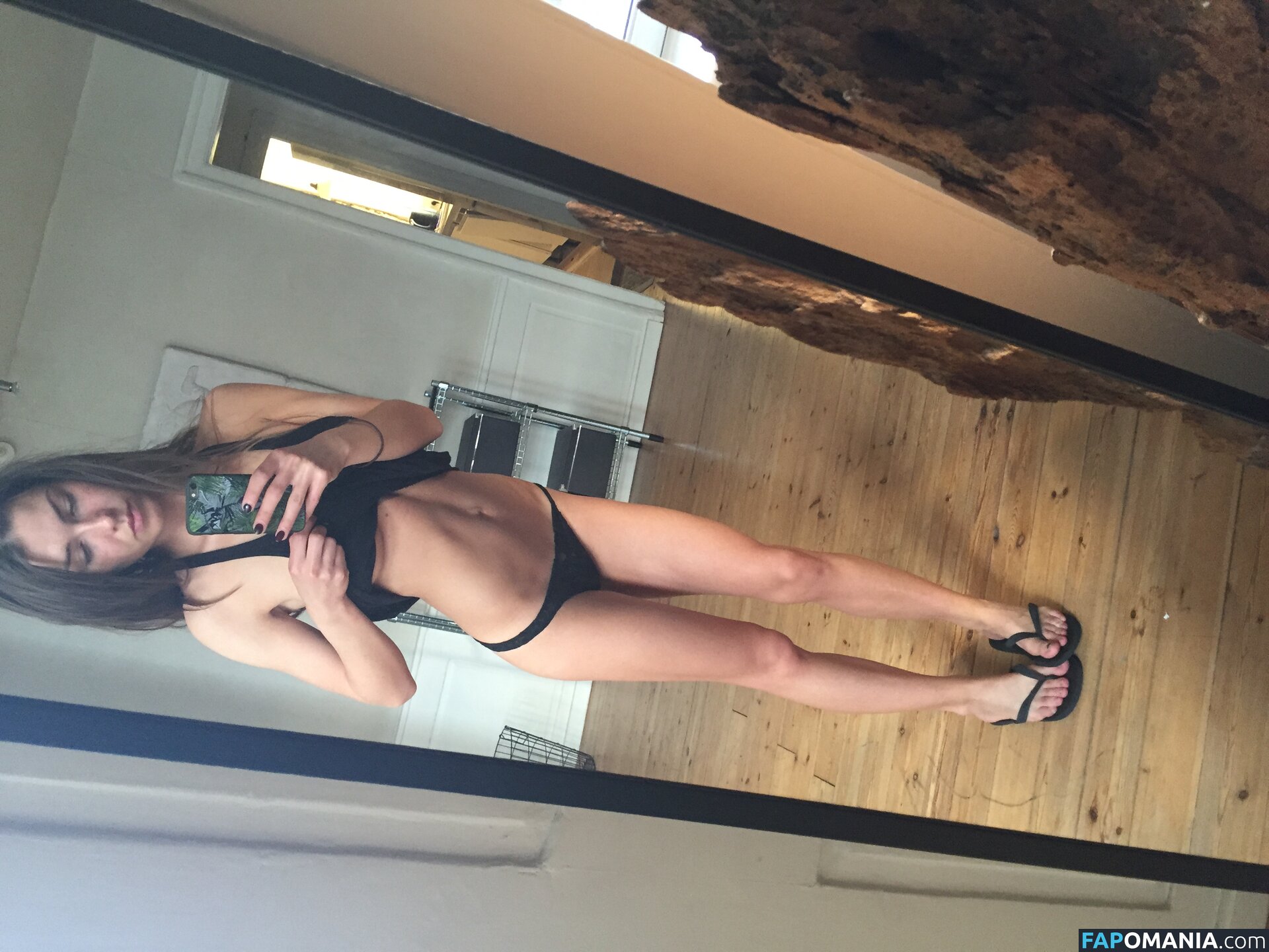 Sophia Roe Nu Foto vazada #25