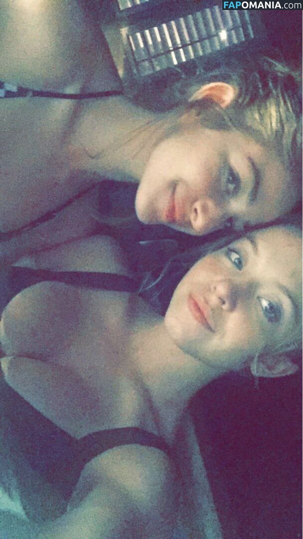 Sydney Sweeney Nu Foto vazada #4889