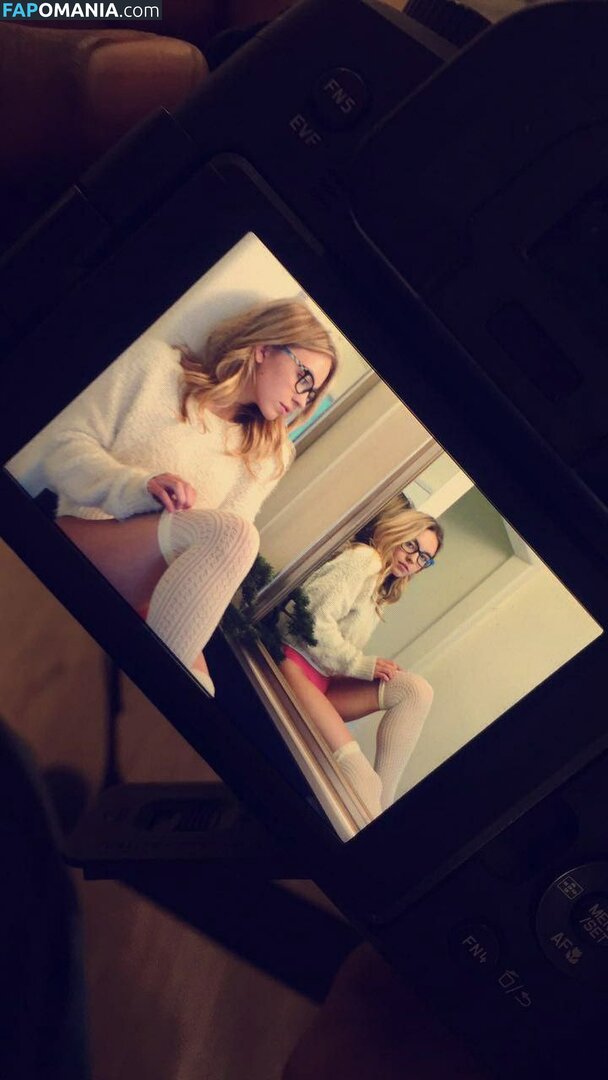 Sydney Sweeney Nu Foto vazada #4895