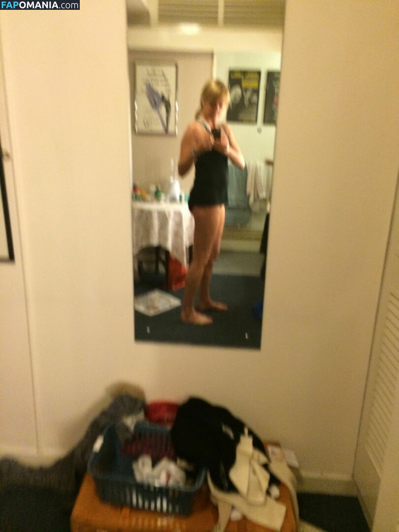 Tamzin Outhwaite Nu Foto vazada #3