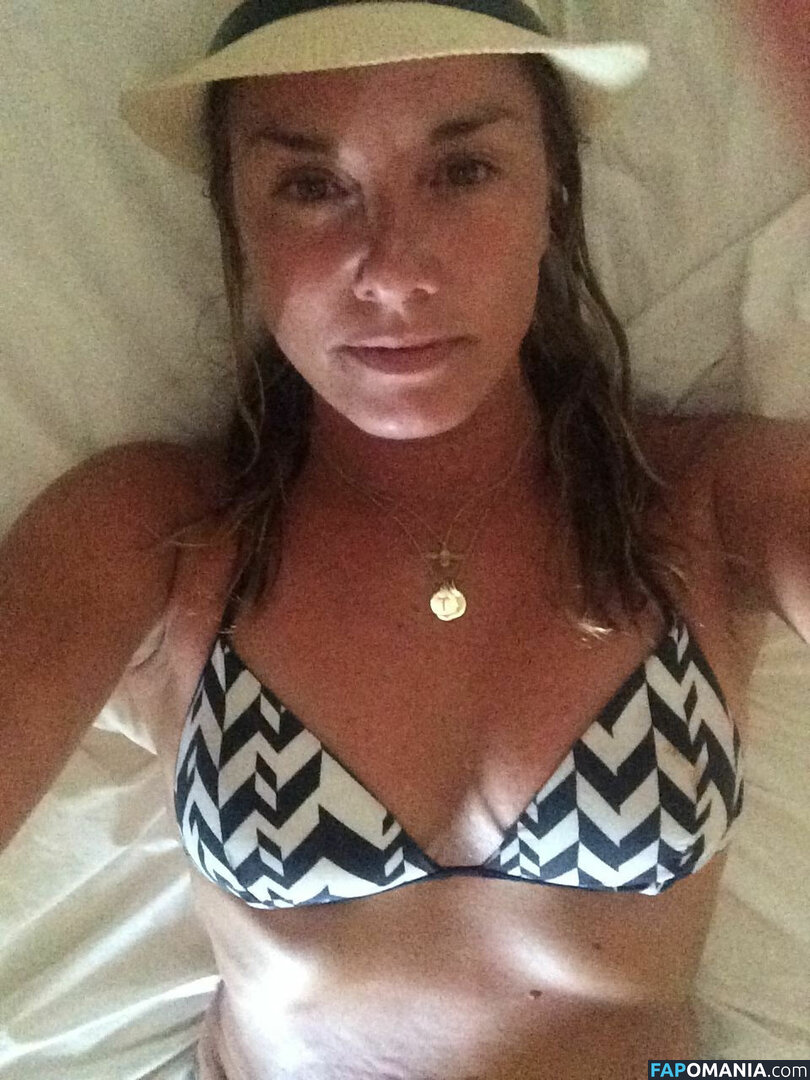 Tamzin Outhwaite Nu Foto vazada #4