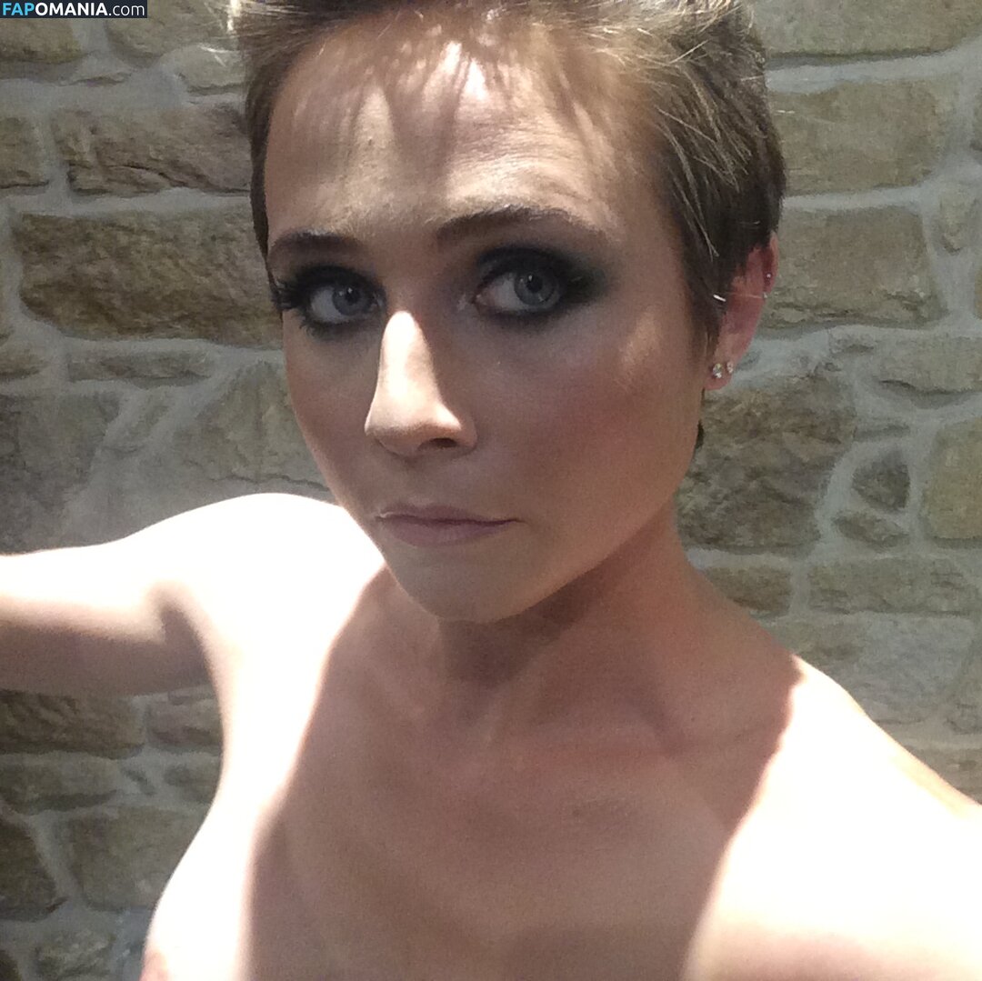Tessa James Nu Foto vazada #3