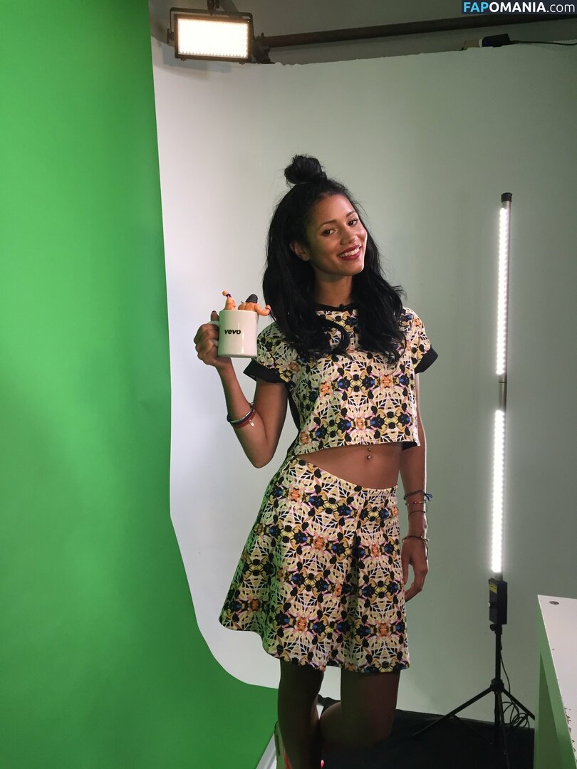 Vick Hope Nu Foto vazada #267