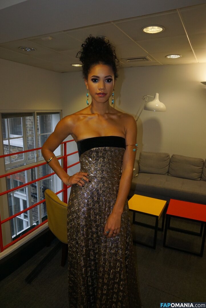 Vick Hope Nu Foto vazada #338