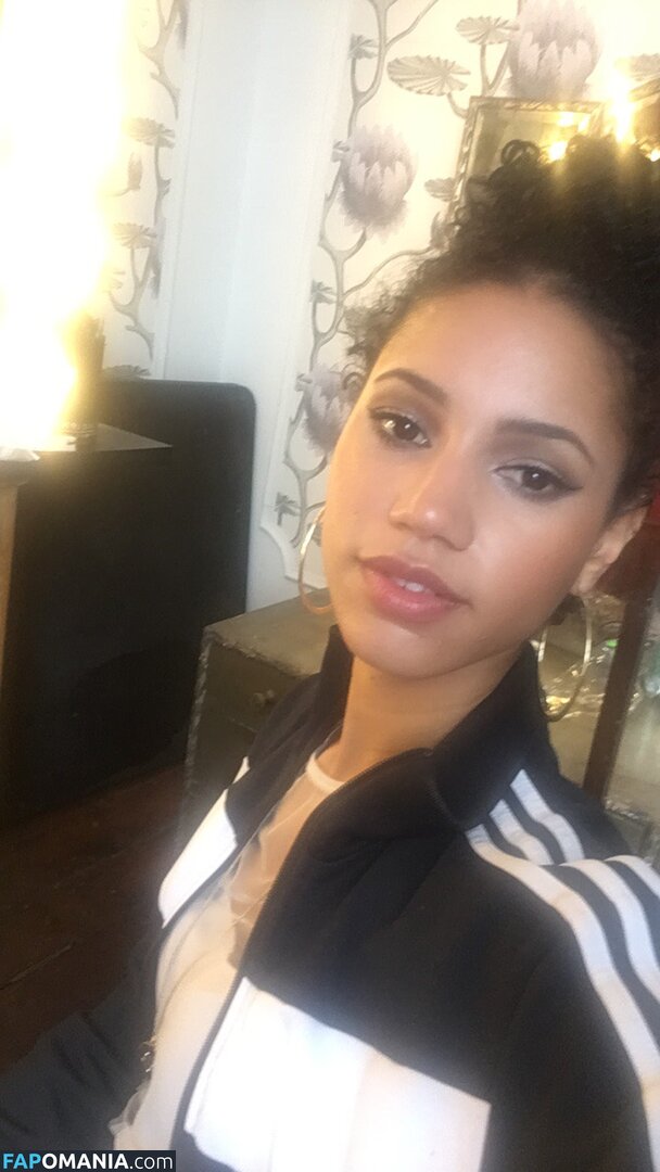 Vick Hope Nu Foto vazada #339