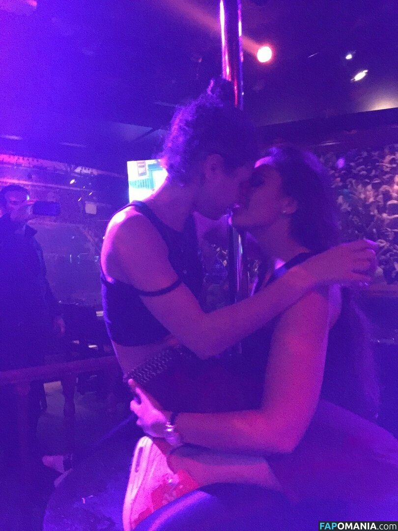 Vick Hope Nu Foto vazada #370