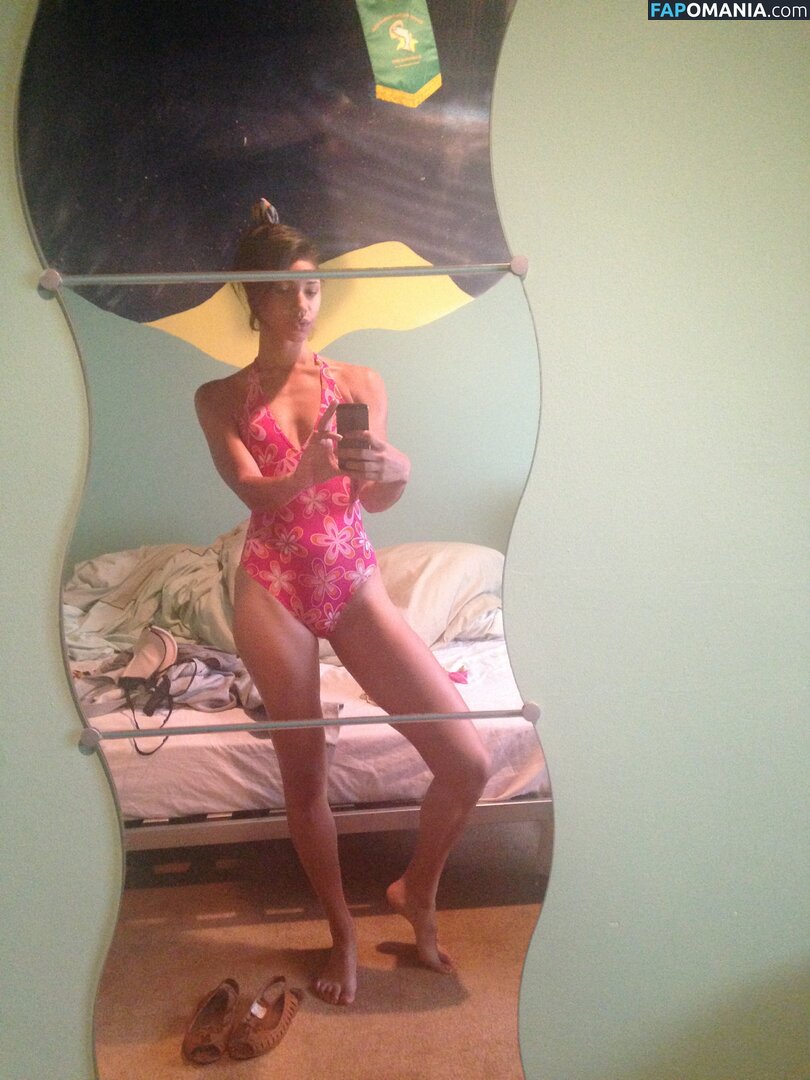 Vick Hope Nu Foto vazada #372