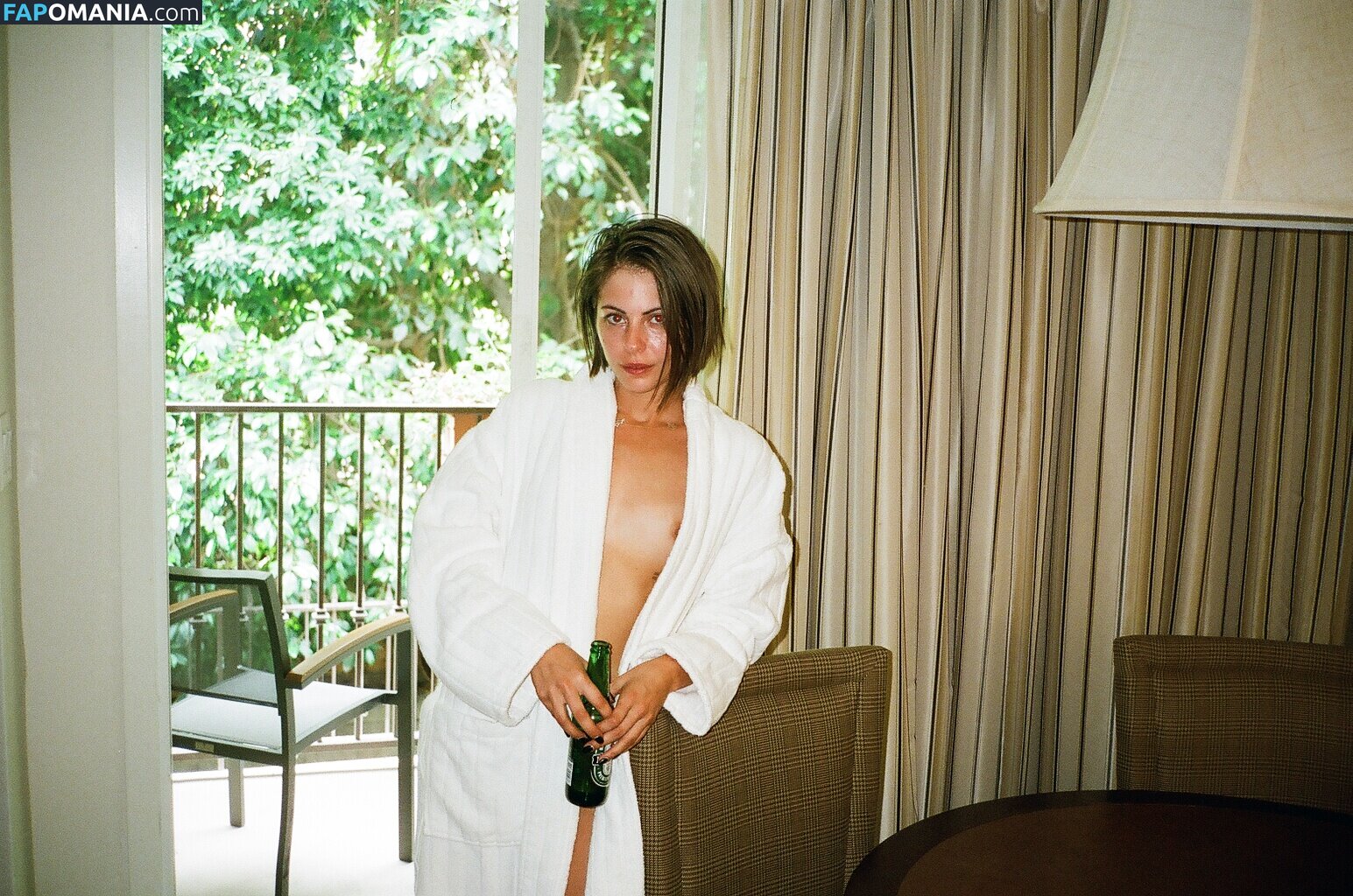 Willa Holland Nu Foto vazada #18