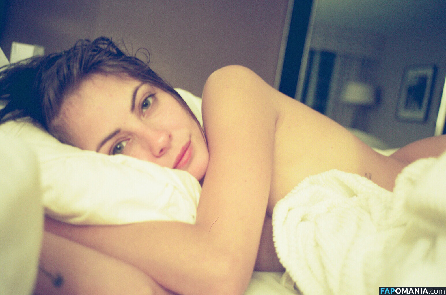Willa Holland Nu Foto vazada #27