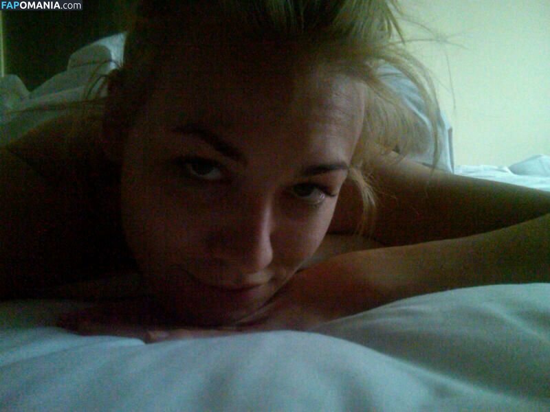 Yvonne Strahovski Nu Foto vazada #36