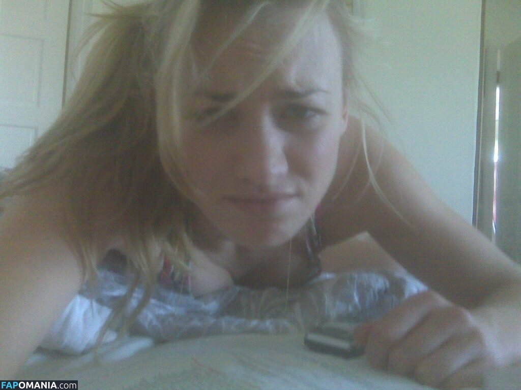 Yvonne Strahovski Nu Foto vazada #37