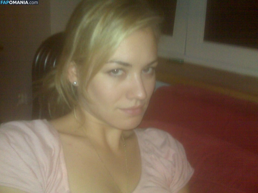 Yvonne Strahovski Nu Foto vazada #38