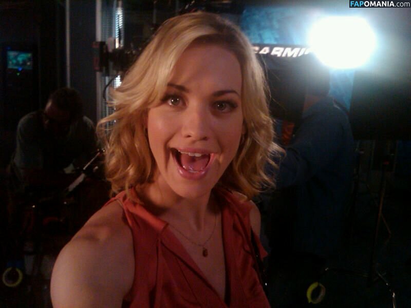 Yvonne Strahovski Nu Foto vazada #47