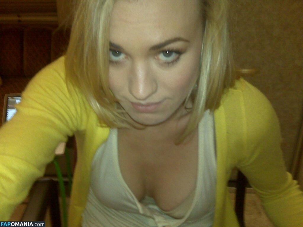 Yvonne Strahovski Nu Foto vazada #52