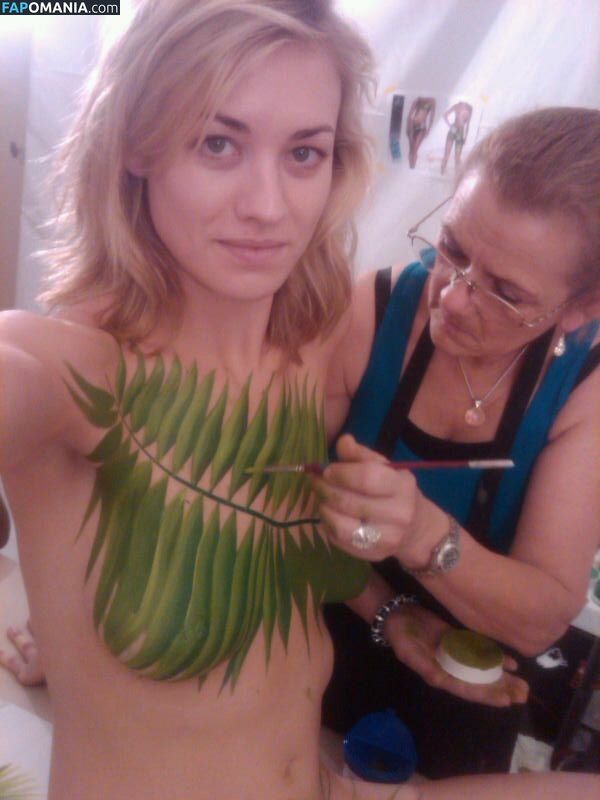 Yvonne Strahovski Nu Foto vazada #75