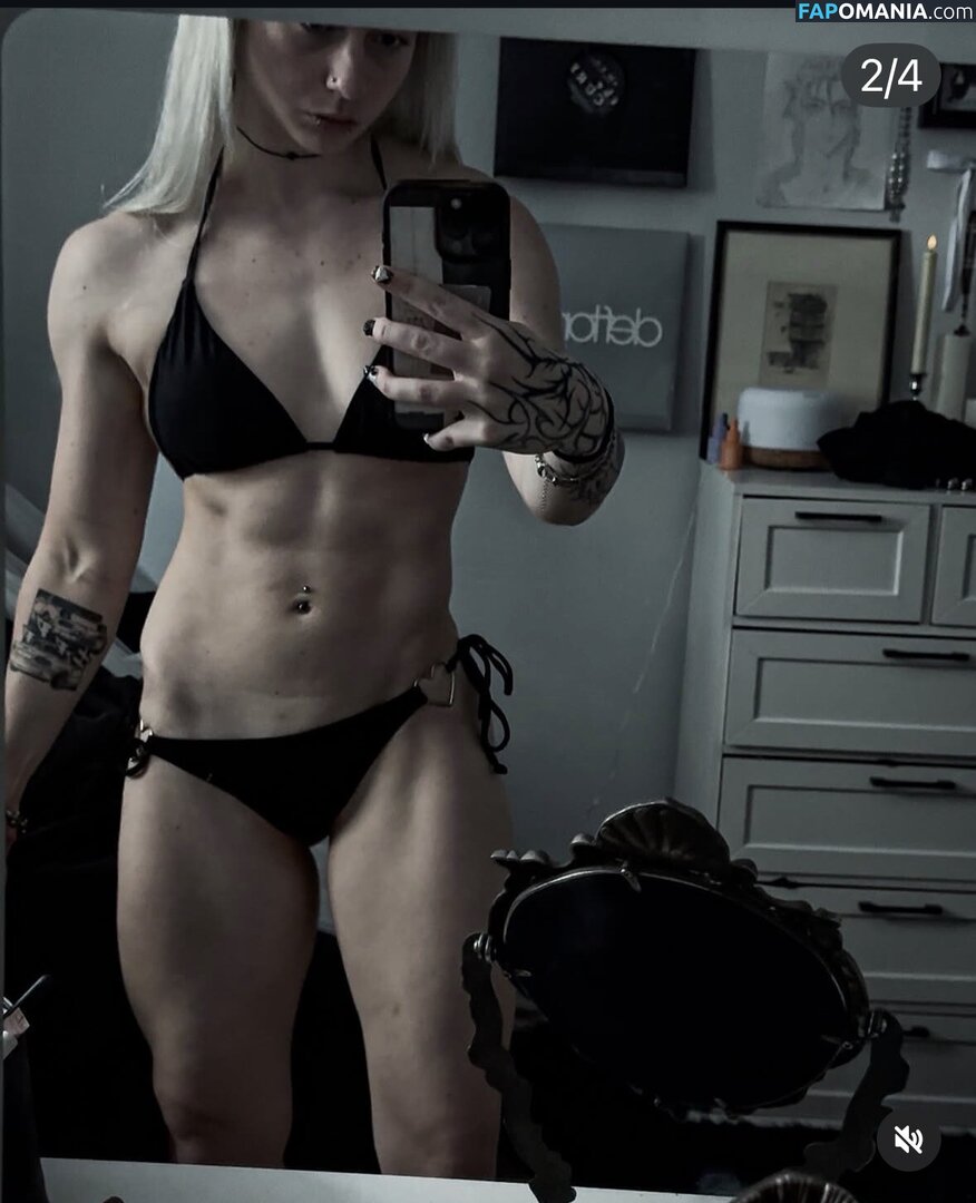 6natttynay9 / 6nattynat9 / tatievans Nu OnlyFans  Foto vazada #1