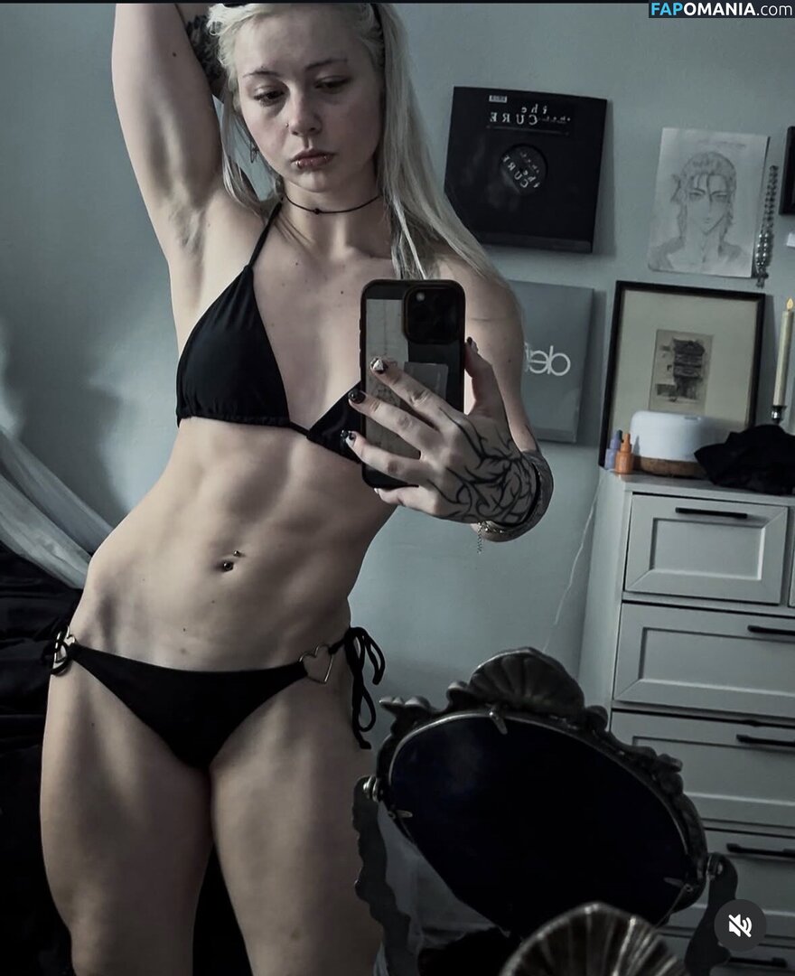 6natttynay9 / 6nattynat9 / tatievans Nu OnlyFans  Foto vazada #3