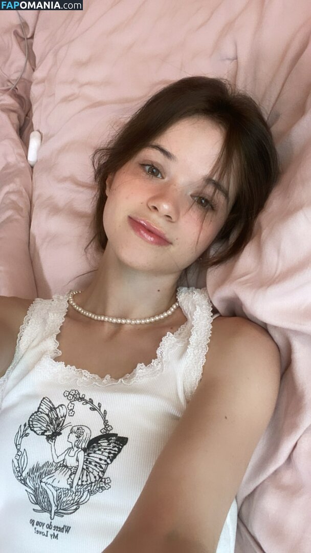  / A_Bit_Rebecca / A_Little_Rebecca Nu OnlyFans  Foto vazada #4