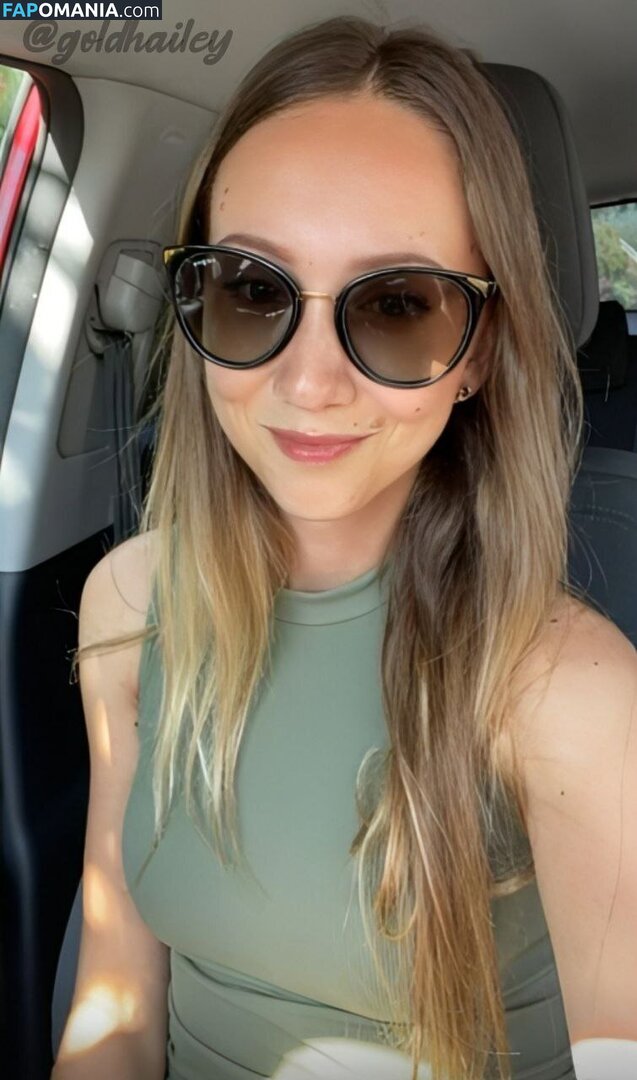 abbyraay / babydollray_ Nu OnlyFans  Foto vazada #4